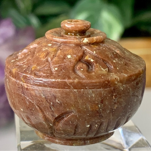 Handmade Other - Brown Soapstone Hand Carved Lidded Trinket Box Miniature Round Dome Lid 1.6" VTG